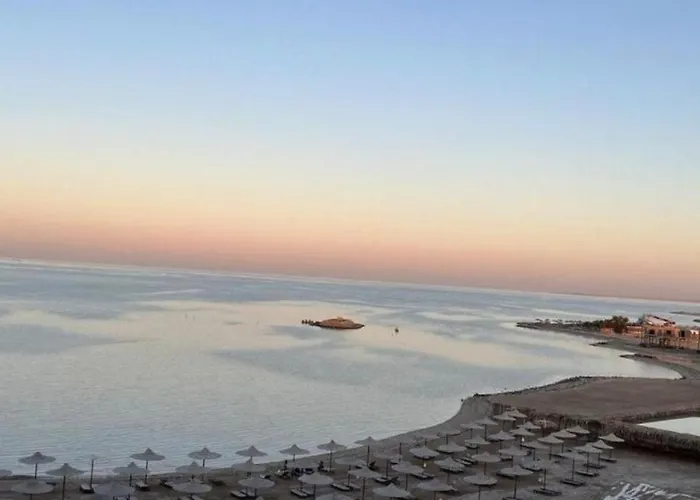 Apartmanhotel Casablanca Resort, First Line With Private And Swimming Pools, 3*