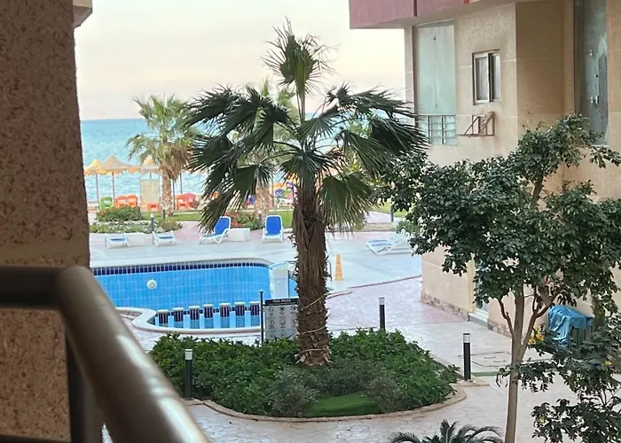 Apartmanhotel Casablanca Resort, First Line With Private And Swimming Pools, Gurdaka