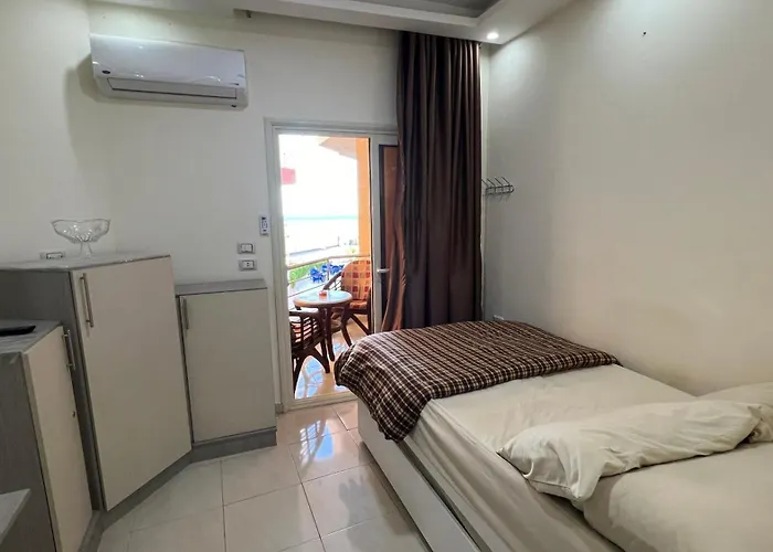 Casablanca Resort, First Line With Private And Swimming Pools, Apartmanhotel 3*